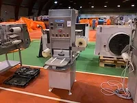2000 sealpac mini traysealer - afbeelding 1 van  9