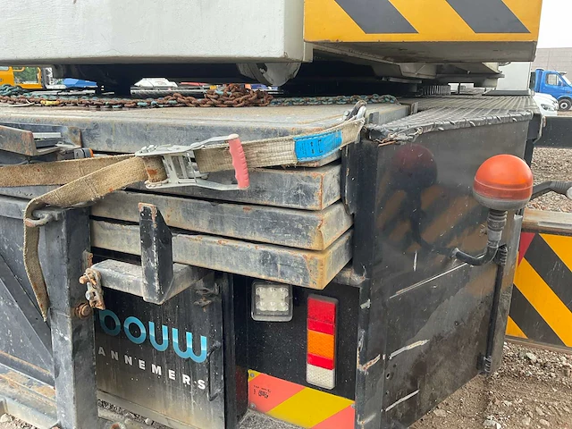 2000 spierings sk598-at5 mobiele torenkraan - afbeelding 9 van  48