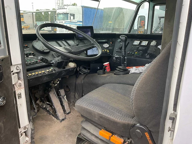 2000 spierings sk598-at5 mobiele torenkraan - afbeelding 17 van  48