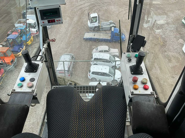 2000 spierings sk598-at5 mobiele torenkraan - afbeelding 31 van  48