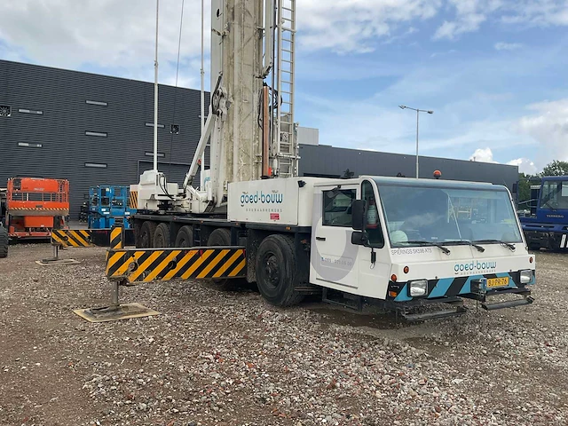 2000 spierings sk598-at5 mobiele torenkraan - afbeelding 48 van  48