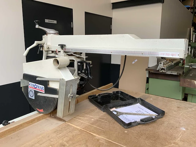 2000 stromab rs 650 radiaal afkortcirkelzaagmachine - afbeelding 7 van  12