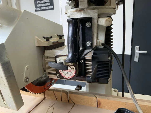 2000 stromab rs 650 radiaal afkortcirkelzaagmachine - afbeelding 11 van  12