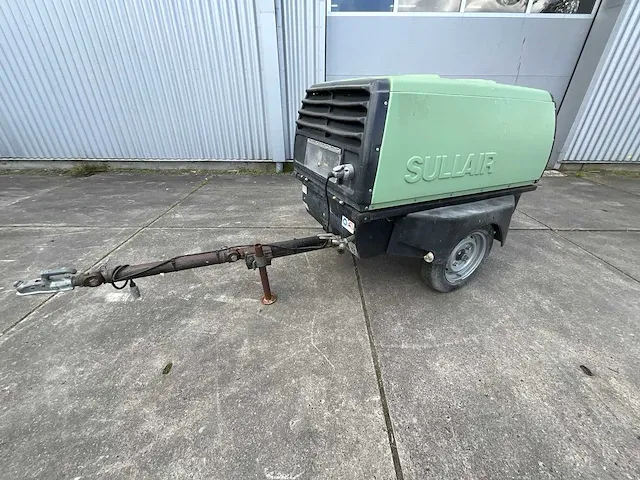 2000 sullair europe 35k mobiele schroefcompressor - afbeelding 1 van  10