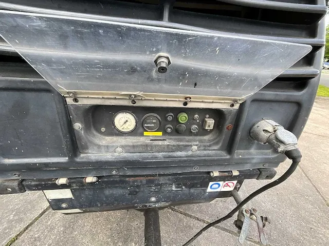 2000 sullair europe 35k mobiele schroefcompressor - afbeelding 8 van  10