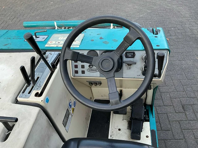 2000 tennant 6400 veegmachine - afbeelding 11 van  15