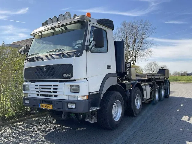 2000 terberg fm2850-t 10x4 vrachtwagen - afbeelding 1 van  38
