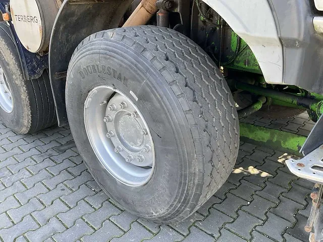 2000 terberg fm2850-t 10x4 vrachtwagen - afbeelding 13 van  38