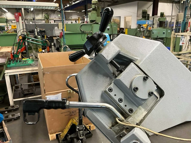2000 thomas swing 270 metalen horizontale bandzaagmachine - afbeelding 4 van  22