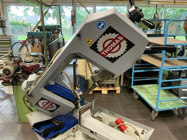 2000 thomas swing 270 metalen horizontale bandzaagmachine - afbeelding 11 van  22