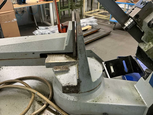 2000 thomas swing 270 metalen horizontale bandzaagmachine - afbeelding 21 van  22