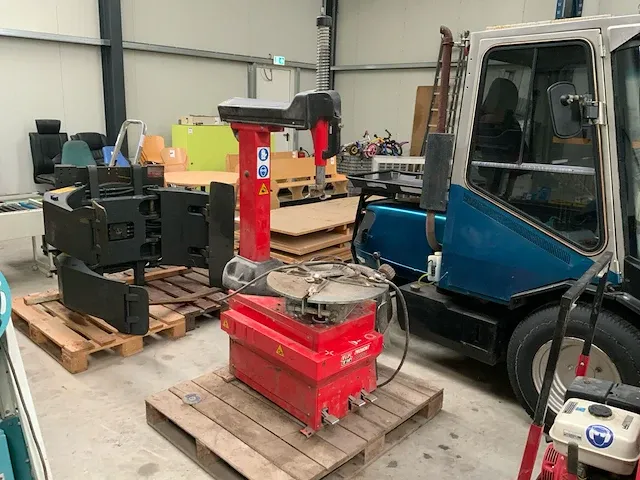 2000 tip top promont b 801 banden de-en montageapparaat - afbeelding 1 van  6