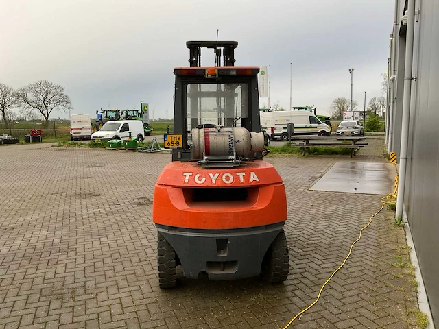 2000 toyota tonero 02-7fg40 vorkheftruck - afbeelding 12 van  16