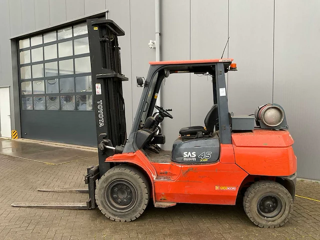 2000 toyota tonero 02-7fg40 vorkheftruck - afbeelding 14 van  16