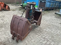 2000 verachtert ggs-25-340 ih cc bl knijpbak - afbeelding 1 van  5