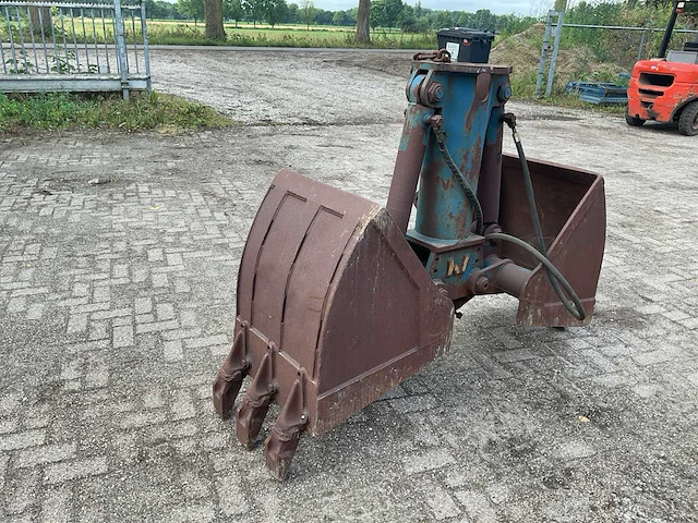 2000 verachtert ggs-25-340 ih cc bl knijpbak - afbeelding 4 van  5