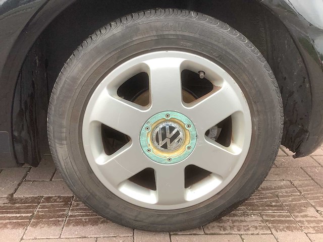 2000 volkswagen new beetle 2.0 highline personenauto - afbeelding 11 van  13