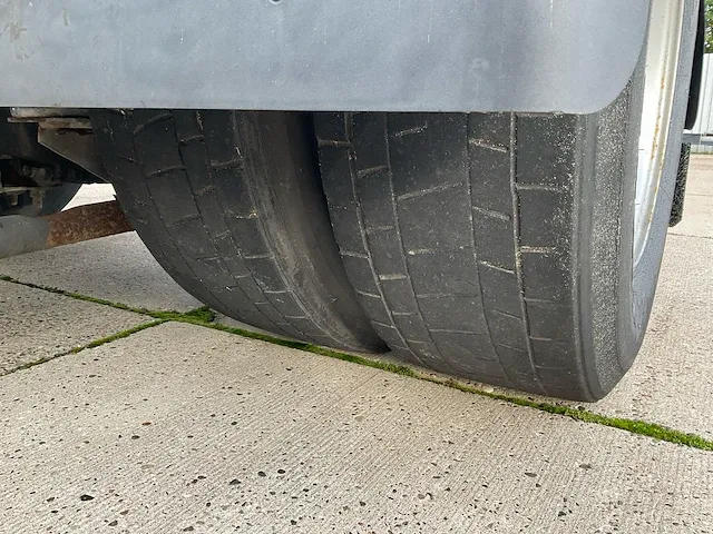 2000 volvo fm7-42t-67s oplegger trekker - afbeelding 13 van  22