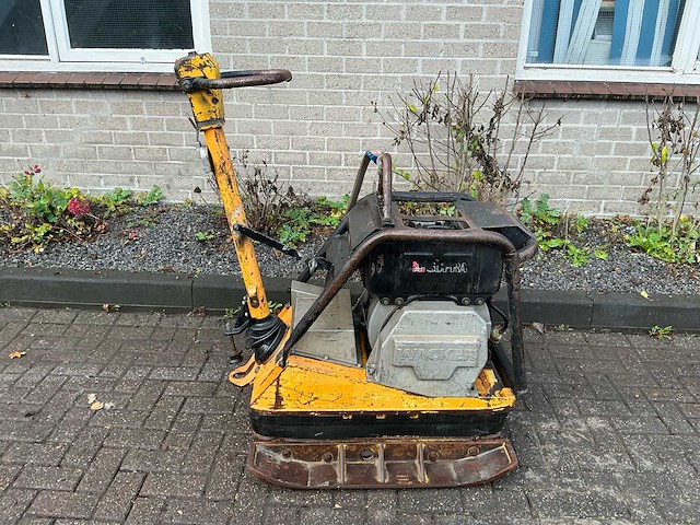 2000 wacker dpu 6055 trilplaat - afbeelding 17 van  18