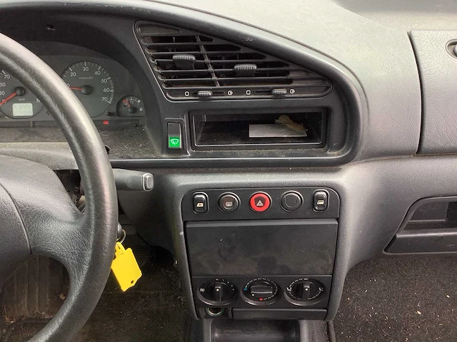 2001 - citroen - berlingo - 1.9 d 600 - bedrijfswagen - afbeelding 8 van  10