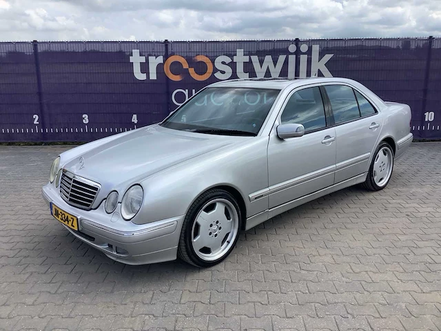 2001 - mercedes-benz - e-klasse - 320 cdi avantgarde - personenauto - afbeelding 1 van  18