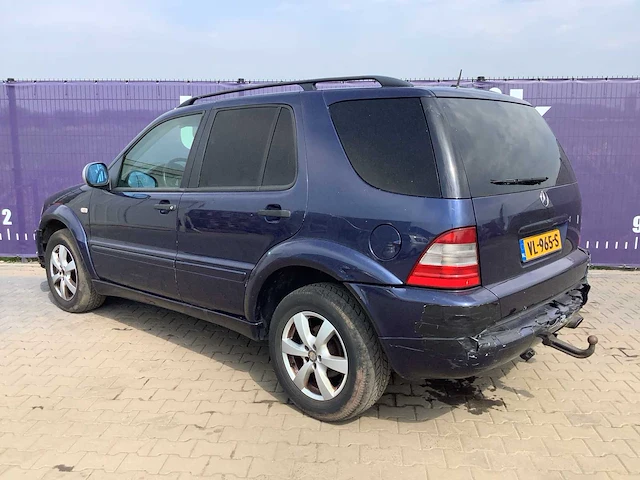 2001 - mercedes-benz - m-klasse - ml 270 cdi - bedrijfswagen - afbeelding 3 van  12