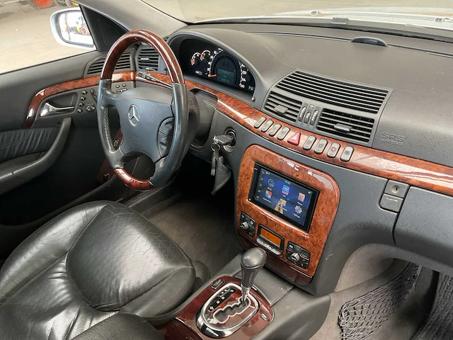 2001 - mercedes-benz - s-klasse - 400 cdi - personenauto - afbeelding 17 van  18