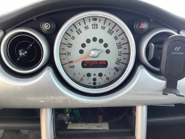 2001 - mini - 1.6 cooper - personenauto - afbeelding 11 van  11