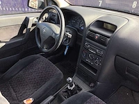 2001 - opel - astra - 1.6 pearl - personenauto - afbeelding 8 van  11