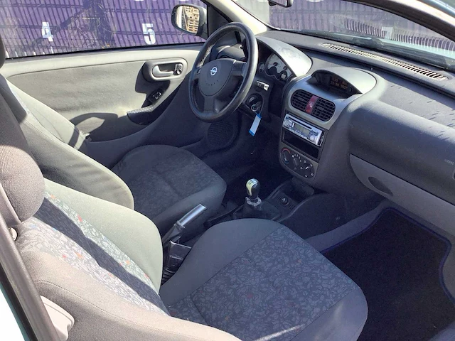 2001 - opel - corsa - 1.4-16v sport - personenauto - afbeelding 8 van  12