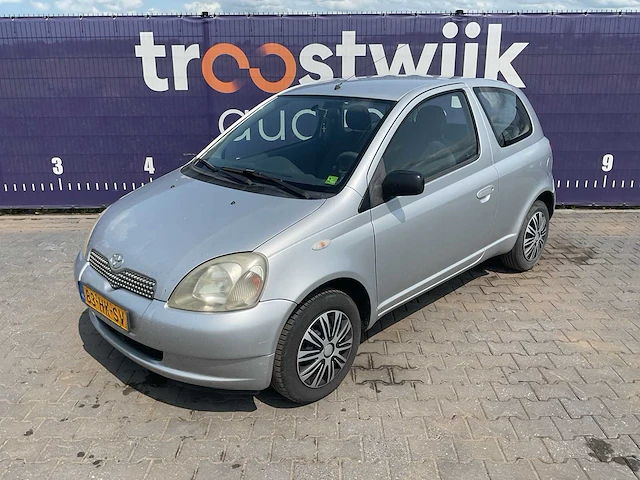 2001 - toyota - yaris - personenauto - afbeelding 1 van  12