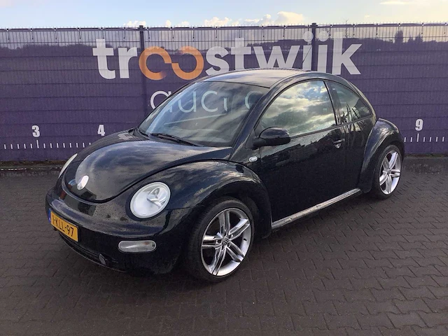 2001 - volkswagen - new beetle - 1.8-5v turbo highl. - personenauto - afbeelding 1 van  11