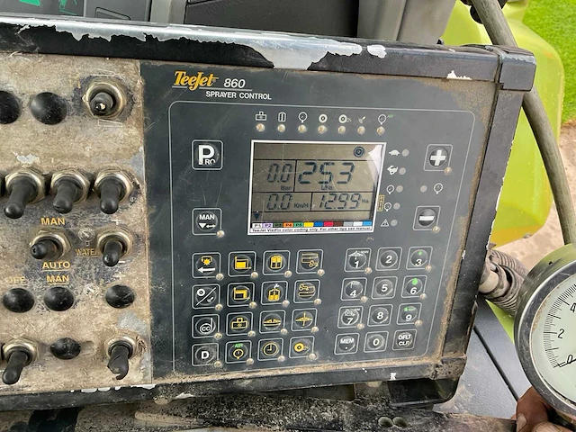 2001 agrifac gs3200 getrokken veldspuit - afbeelding 26 van  34