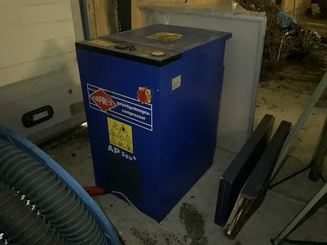 2001 airpress aap500+ zuigercompressor - afbeelding 1 van  9