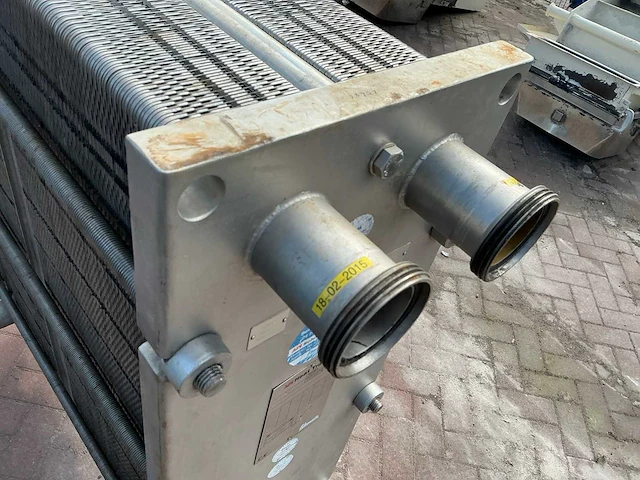 2001 apiheat transfer sigma m26tbv platen warmtewisselaar roestvaststaal - afbeelding 8 van  9