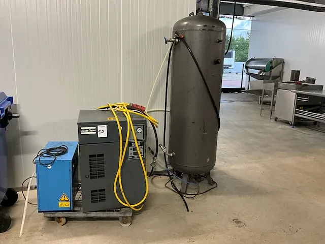 2001 atlas copco sf 2 olievrije compressor - afbeelding 8 van  14