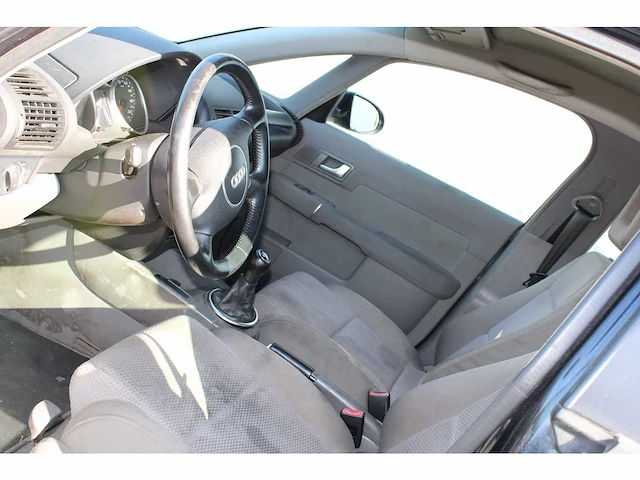 2001 audi a2 - personenauto - afbeelding 5 van  35