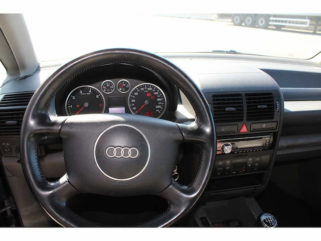 2001 audi a2 - personenauto - afbeelding 6 van  35