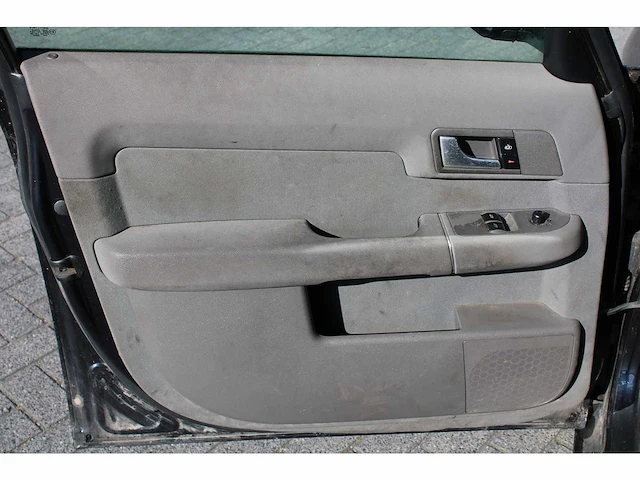 2001 audi a2 - personenauto - afbeelding 14 van  35