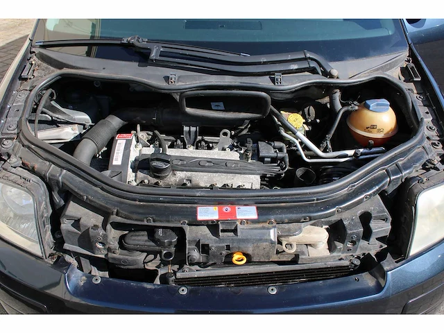 2001 audi a2 - personenauto - afbeelding 24 van  35