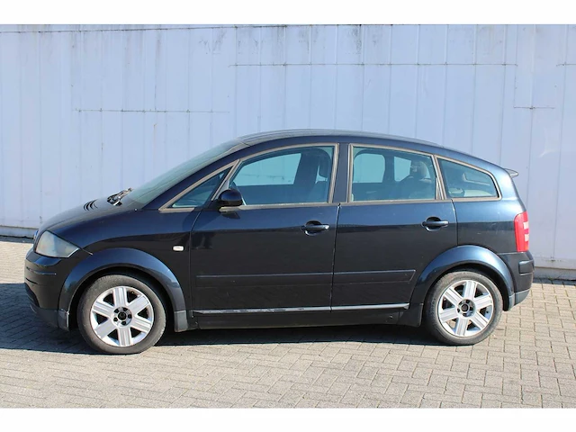 2001 audi a2 - personenauto - afbeelding 23 van  35