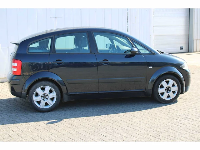 2001 audi a2 - personenauto - afbeelding 32 van  35