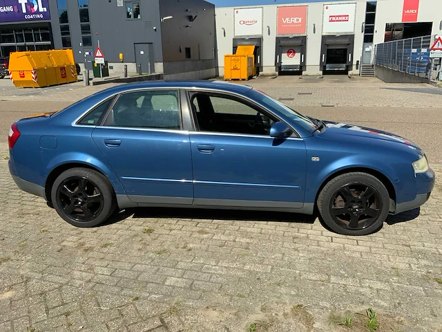 2001 audi a4 limousine personenauto - afbeelding 22 van  25