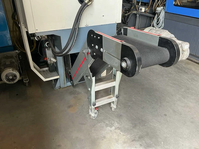 2001 battenfeld ba 500/210 tm spuitgietmachine - afbeelding 44 van  120