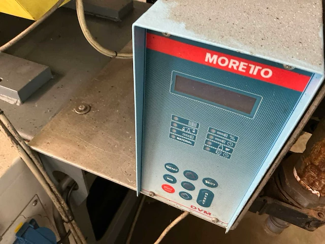 2001 battenfeld ba 500/210 tm spuitgietmachine - afbeelding 85 van  120