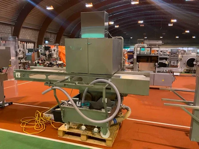 2001 belam lpi-450 pekel injecteermachine - afbeelding 3 van  10