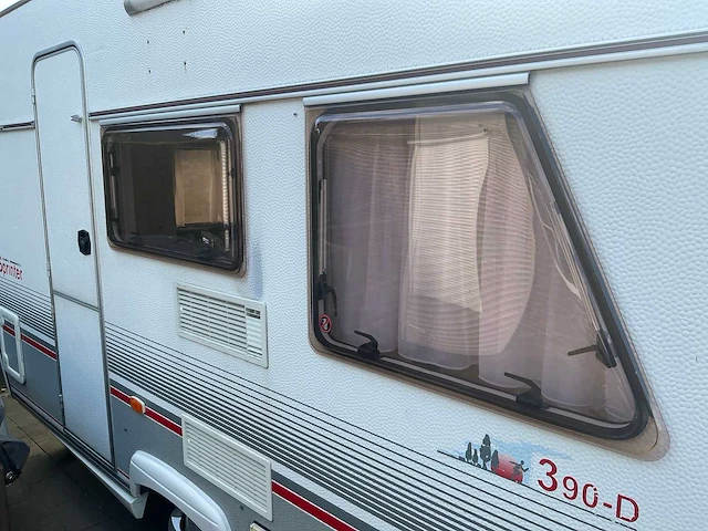 2001 beyerland 403b caravan - afbeelding 7 van  26