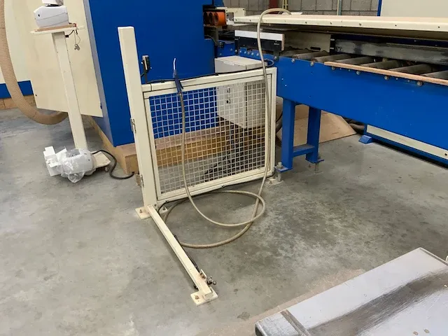2001 bmh am 5555 cnc-bewerkingscentra - afbeelding 22 van  38