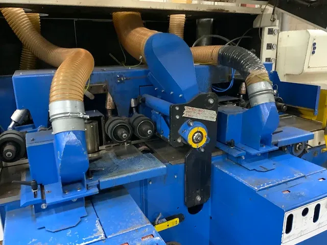 2001 bmh coroprofil 32 vierzijdige profileer- en schaafmachine - afbeelding 17 van  20