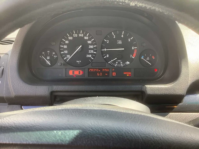 2001 bmw x5 3.0i executive personenauto - afbeelding 2 van  17